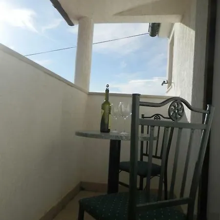Apartman Vesna * Сукошан