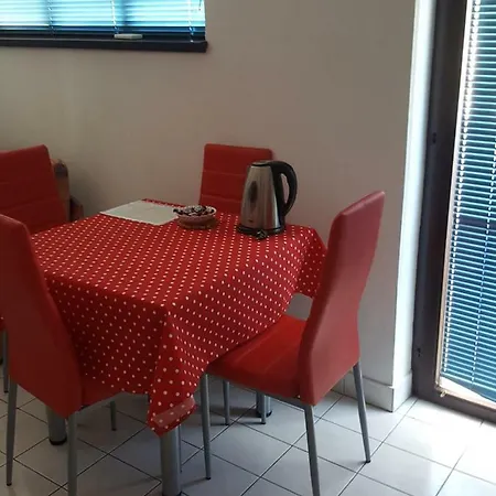 Apartman Vesna Апартаменты *